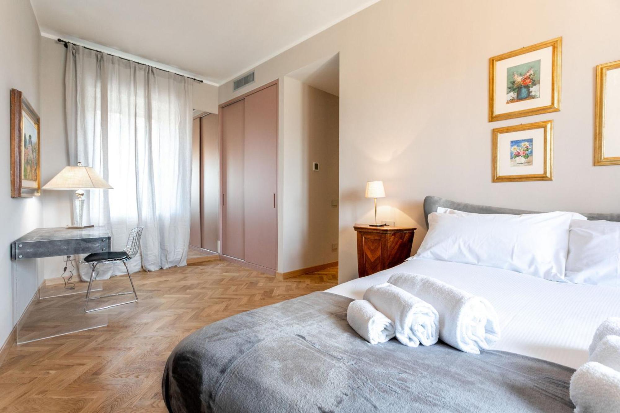 Vespucci 60 Luxury Apt With Garage And Balcony Apartamento