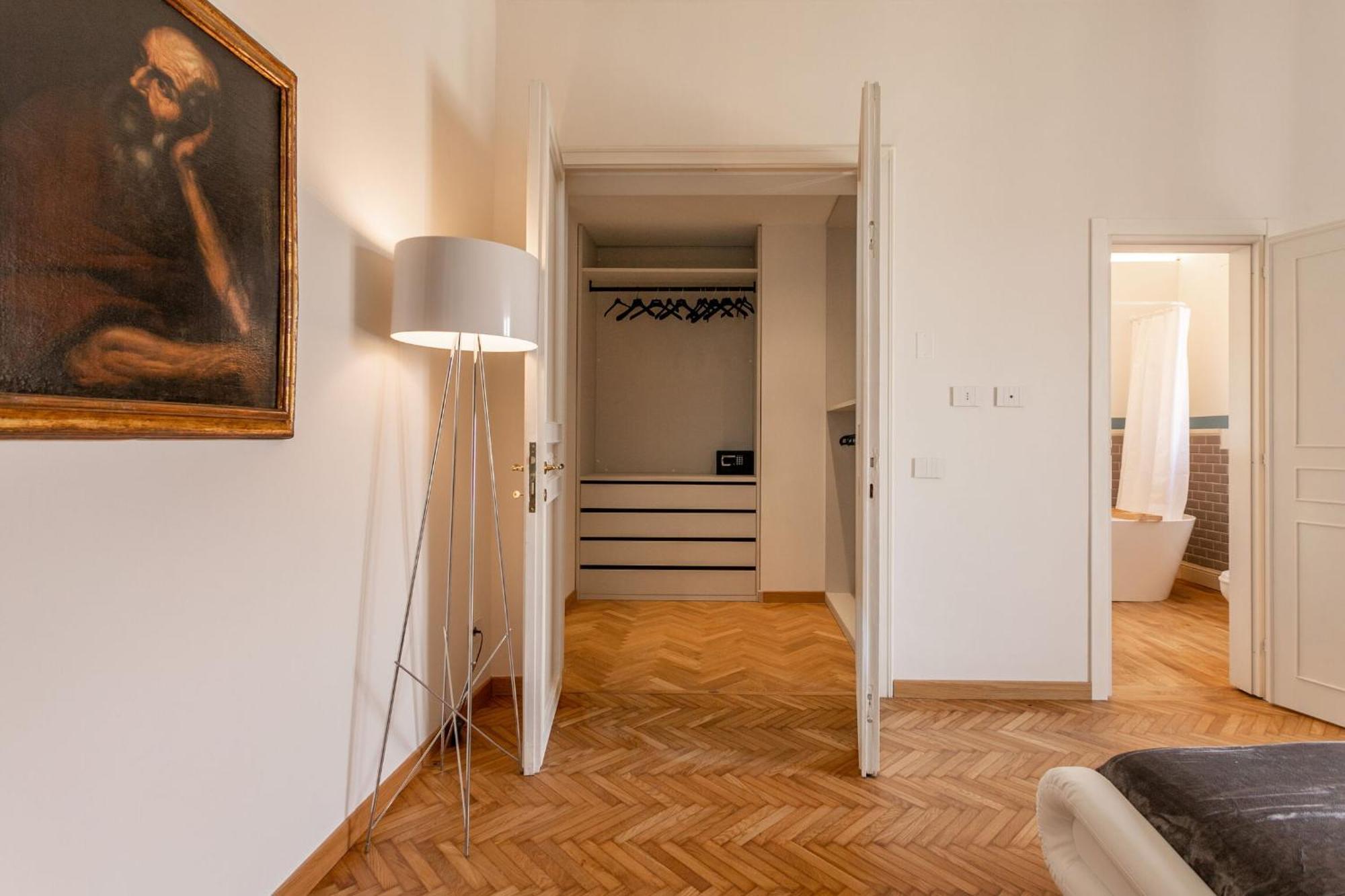 Apartamento Vespucci 60 Luxury Apt With Garage And Balcony