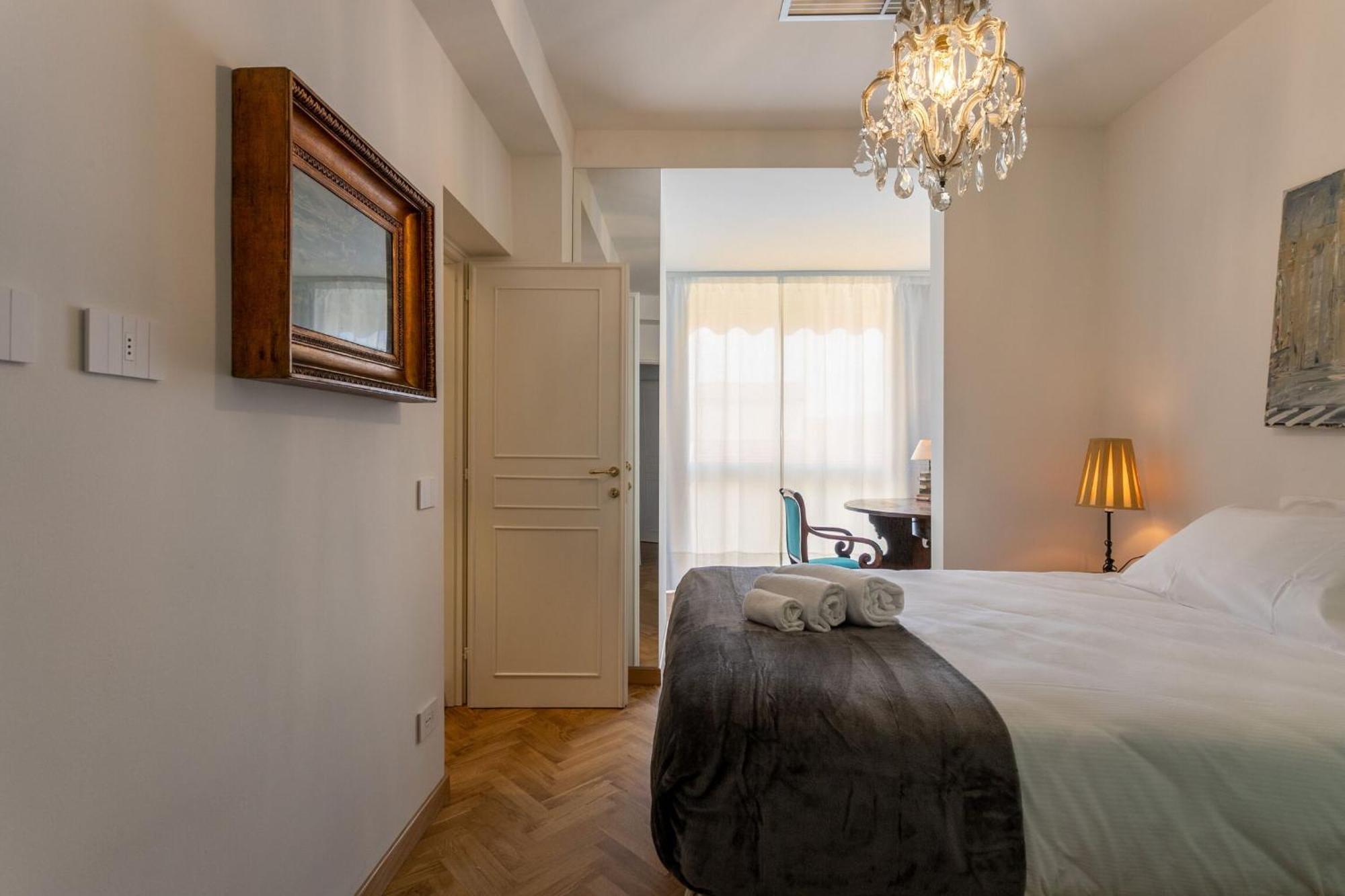 Apartamento Vespucci 60 Luxury Apt With Garage And Balcony Florença